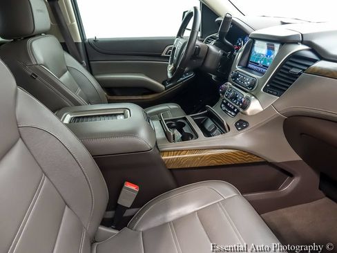 Used 2019 GMC Yukon Denali w/ Denali Ultimate Package AWD/4WD image 29