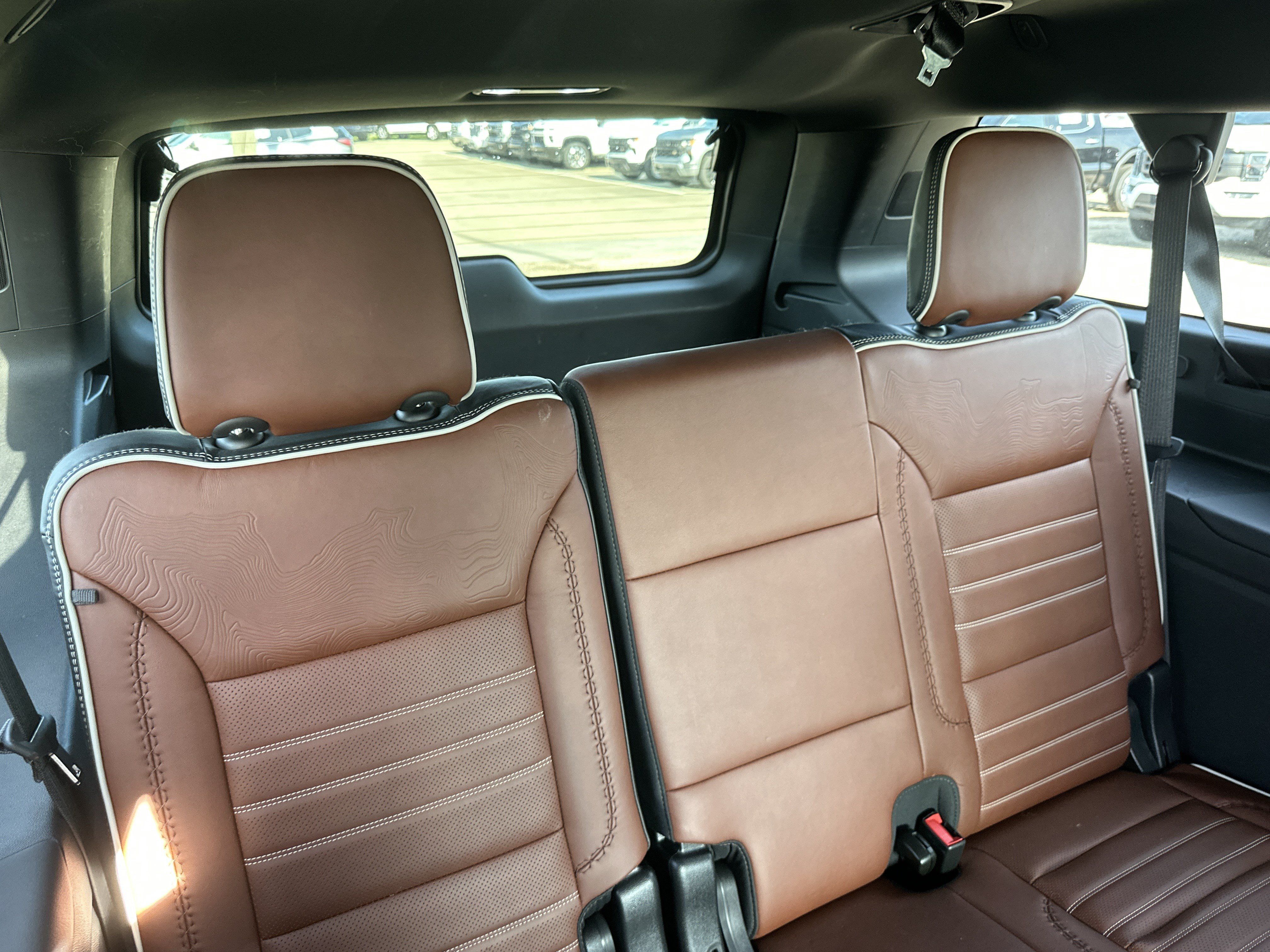 Certified 2023 GMC Yukon XL Denali Ultimate AWD/4WD image 18