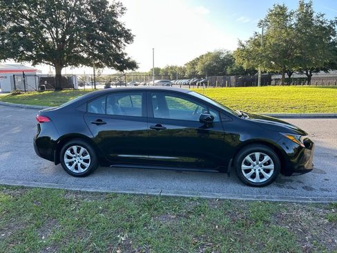 Used 2026 Toyota Corolla LE image 6