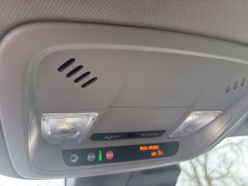 Used 2024 Chevrolet Malibu LT FWD image 29