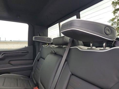 New 2026 GMC Sierra 1500 AT4X image 5