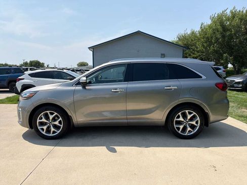 Used 2019 Kia Sorento SX w/ SX Touring Package AWD/4WD image 3
