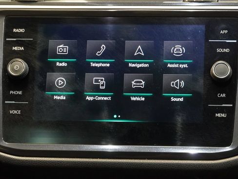 Used 2023 Volkswagen Tiguan SE R-Line AWD/4WD image 20