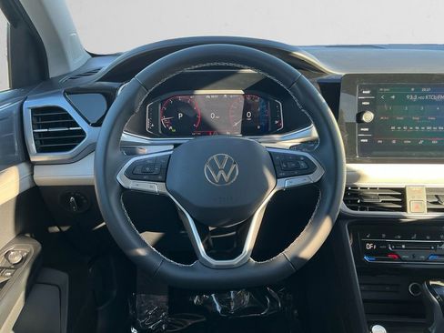New 2026 Volkswagen Taos SEL image 12
