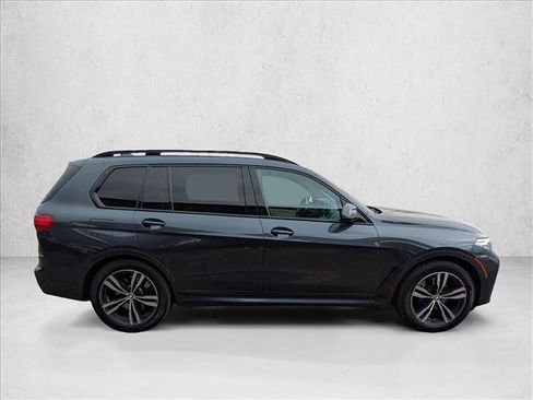 Used 2020 BMW X7 M50i w/ Dynamic Handling Package image 3
