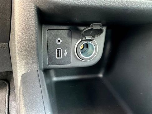 Used 2025 Nissan Kicks Play S FWD image 15