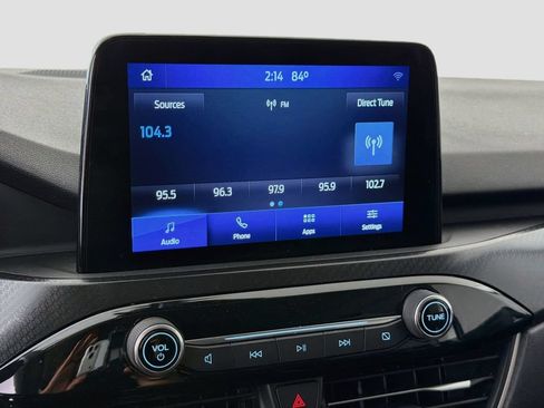 Used 2021 Ford Escape SEL w/ SEL Stealth AWD Package image 17