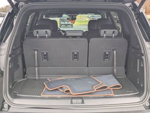 New 2026 GMC Acadia AT4 w/ Luxury Package image 32