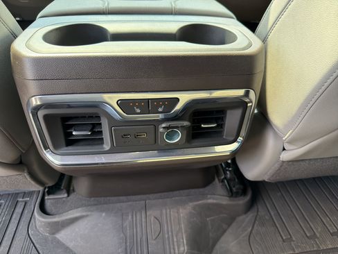 Used 2021 GMC Sierra 1500 SLT AWD/4WD image 34