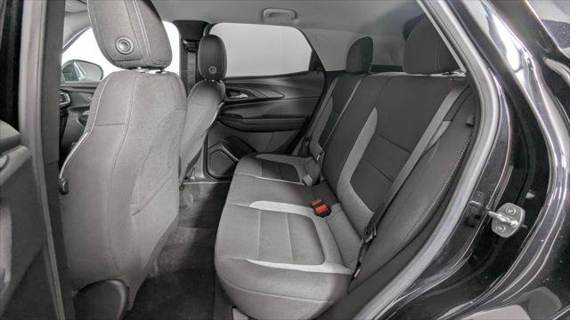 Used 2023 Chevrolet TrailBlazer LT w/ Convenience Package AWD/4WD image 16