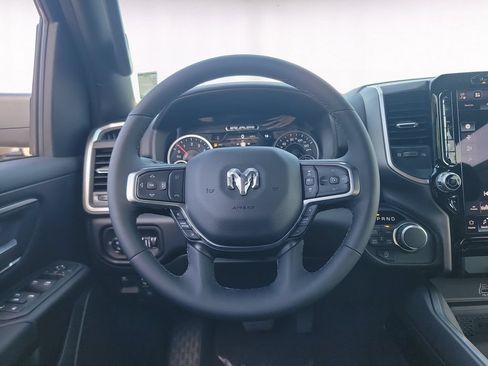 New 2026 RAM 1500 4x4 Crew Cab image 12