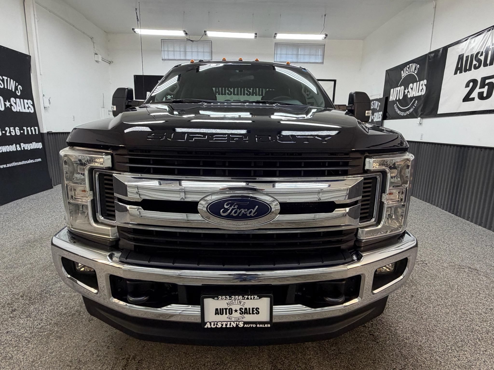 Used 2018 Ford F350 XLT w/ XLT Value Package AWD/4WD image 5