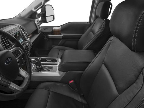 Used 2017 Ford F150 Lariat AWD/4WD image 10