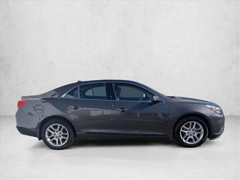 Used 2013 Chevrolet Malibu LT w/ Power Convenience Package image 4