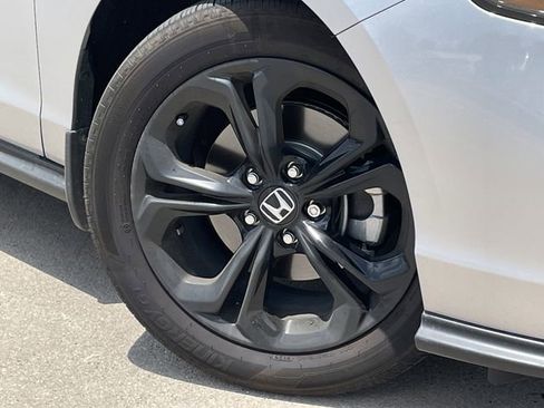 Used 2025 Honda Accord SE image 8