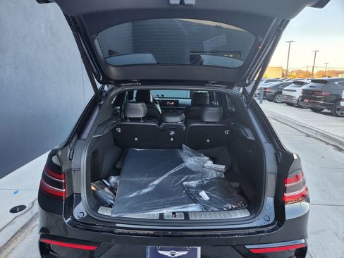 New 2026 Genesis GV80 3.5T e-SC image 14