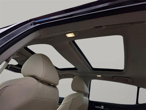 Used 2021 Nissan Maxima Platinum image 16