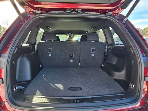 New 2025 Jeep Grand Cherokee Laredo w/ Luxury Tech Group I image 26