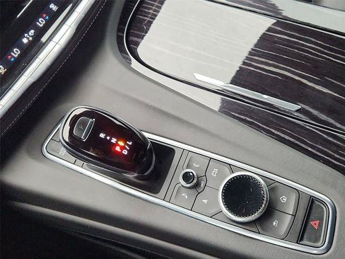 Used 2021 Cadillac Escalade ESV Sport w/ Driver Assist Tech Package AWD/4WD image 16