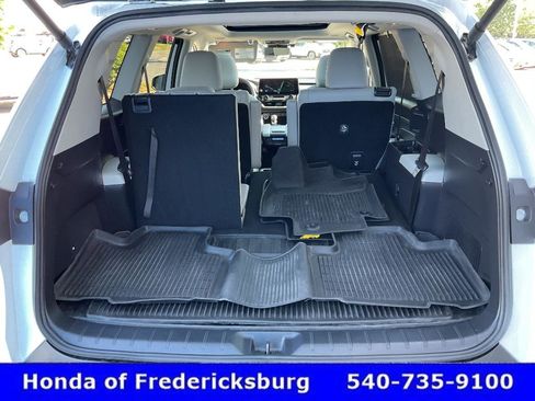 Used 2025 Toyota Grand Highlander AWD image 23