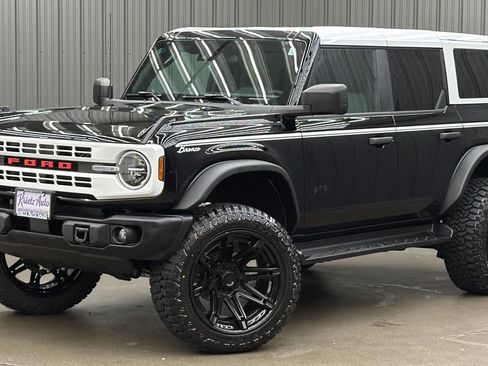 Used 2026 Ford Bronco Heritage Edition AWD/4WD image 1