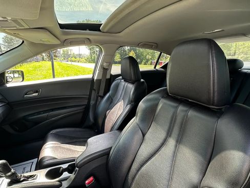 Used 2019 Acura ILX FWD image 24