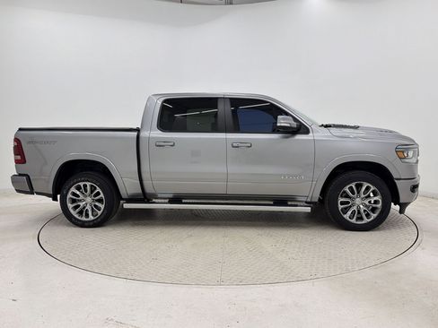 Used 2022 RAM 1500 Laramie w/ Sport Appearance Package AWD/4WD image 7