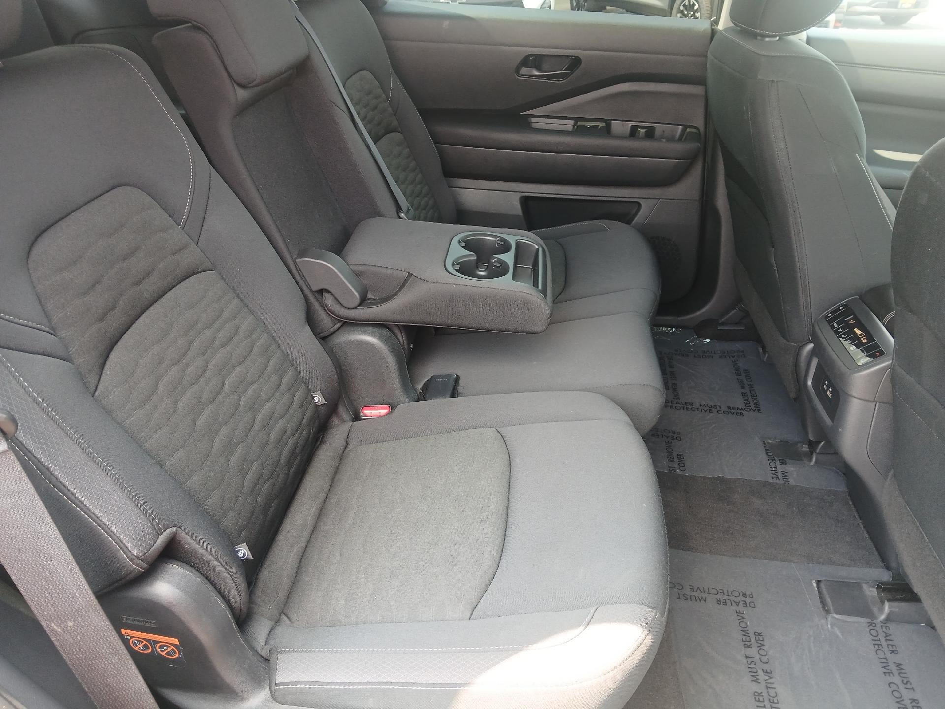 Used 2025 Nissan Pathfinder SV FWD image 20