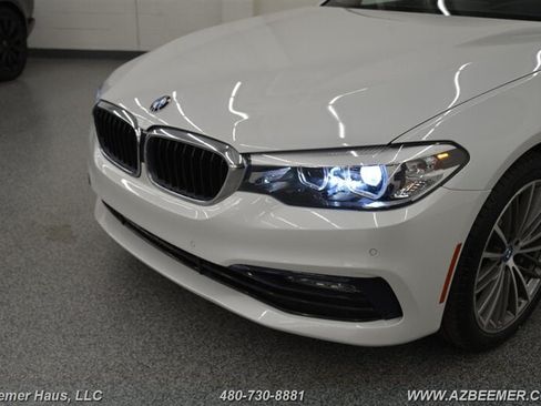 Used 2018 BMW 530e RWD image 52