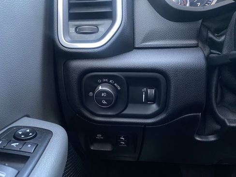 Used 2020 RAM 1500 Big Horn image 13