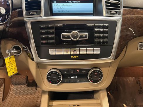 Used 2013 Mercedes-Benz ML 350 4MATIC image 18