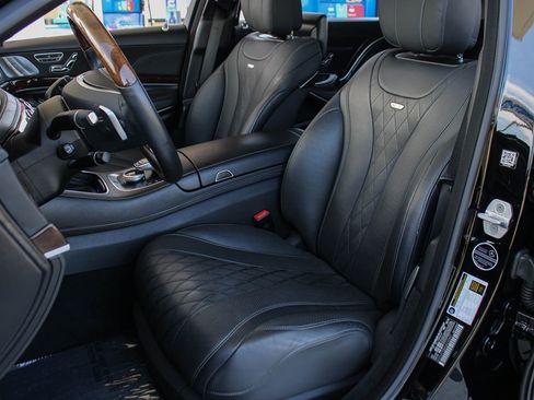 Used 2016 Mercedes-Benz Maybach S 600 image 17