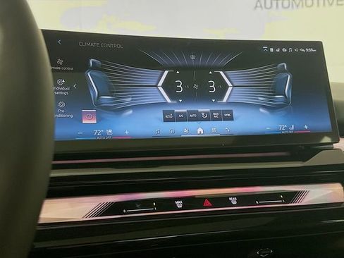 New 2027 BMW 550e xDrive AWD/4WD image 16