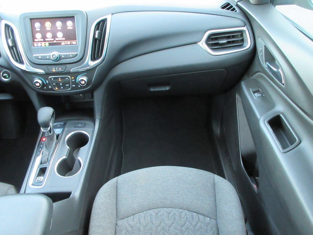 Certified 2024 Chevrolet Equinox LT AWD/4WD image 17