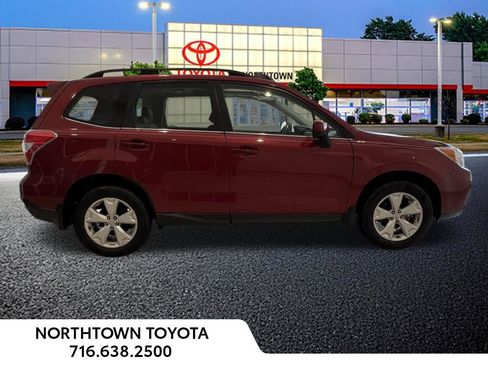 Used 2016 Subaru Forester 2.5i Limited image 11