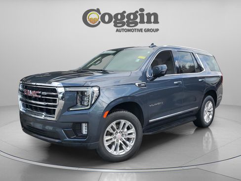 Used 2021 GMC Yukon SLT w/ SLT Premium Package image 1