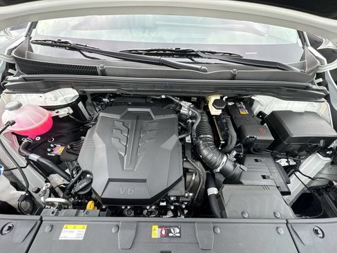 New 2026 Kia Carnival LX FWD image 26