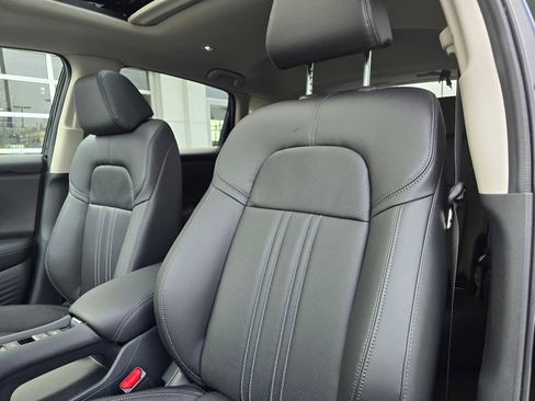 New 2026 Honda HR-V EX-L image 23