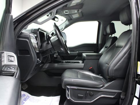 Used 2025 Ford F250 Lariat w/ Black Appearance Package AWD/4WD image 12
