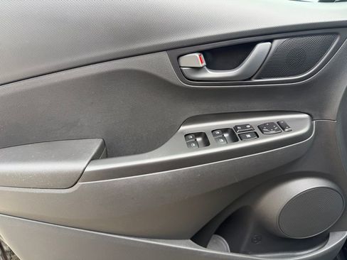 Used 2023 Hyundai Kona SEL w/ Cargo Package image 18