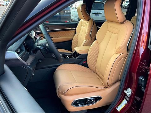 New 2025 Jeep Grand Cherokee Summit w/ Obsidian Package image 9