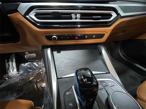 Used 2023 BMW i4 eDrive40 w/ M Sport Package image 15