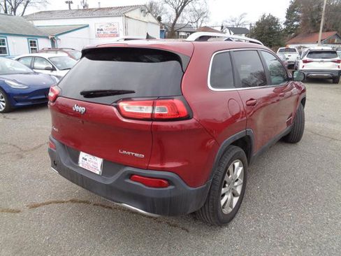 Used 2017 Jeep Cherokee Limited image 15