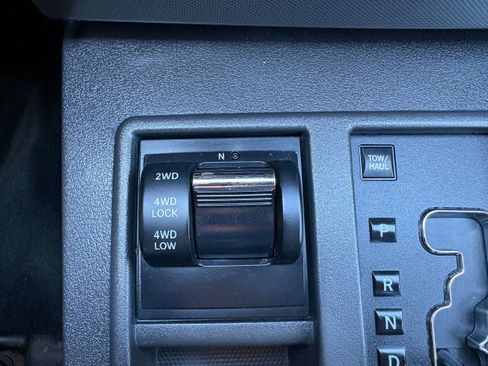 Used 2011 Jeep Liberty Sport AWD/4WD image 31
