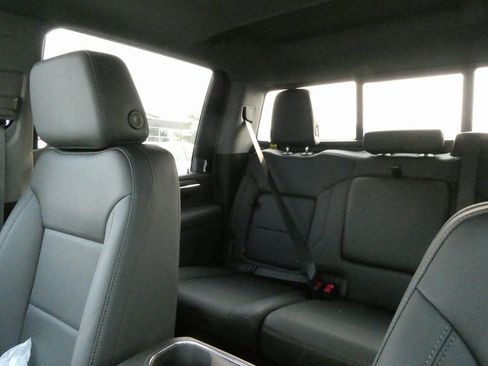 New 2025 GMC Sierra 2500 SLT w/ SLT Premium Package image 45