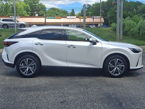 Used 2025 Lexus RX 350 Premium w/ Accessory Package AWD/4WD image 7