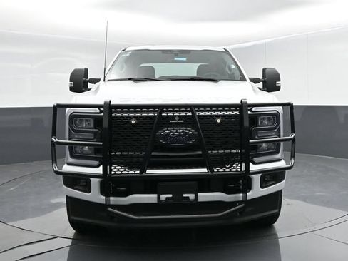 Used 2024 Ford F250 XL w/ STX Appearance Package AWD/4WD image 3