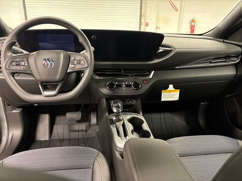 New 2026 Buick Envista Sport Touring w/ Advanced Safety Package FWD image 26