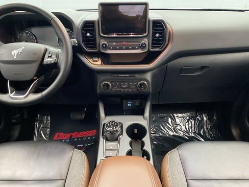 Used 2022 Ford Bronco Sport Outer Banks w/ Tech Package AWD/4WD image 20