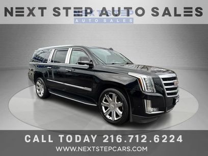 Used 2018 Cadillac Escalade ESV Luxury